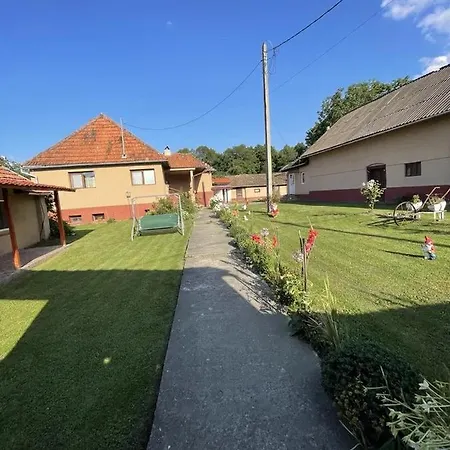 Casa Izvorul Rece * Hobita