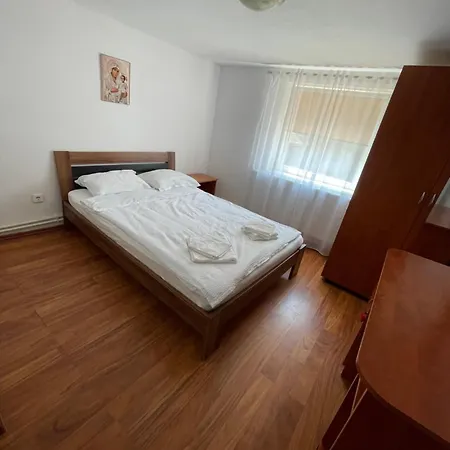 Guest house Casa Izvorul Rece *