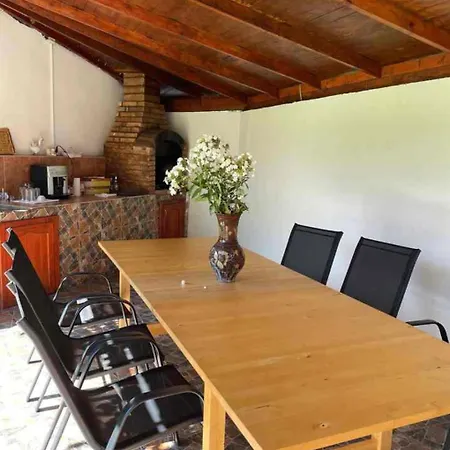 Guest house Casa Izvorul Rece Hobita
